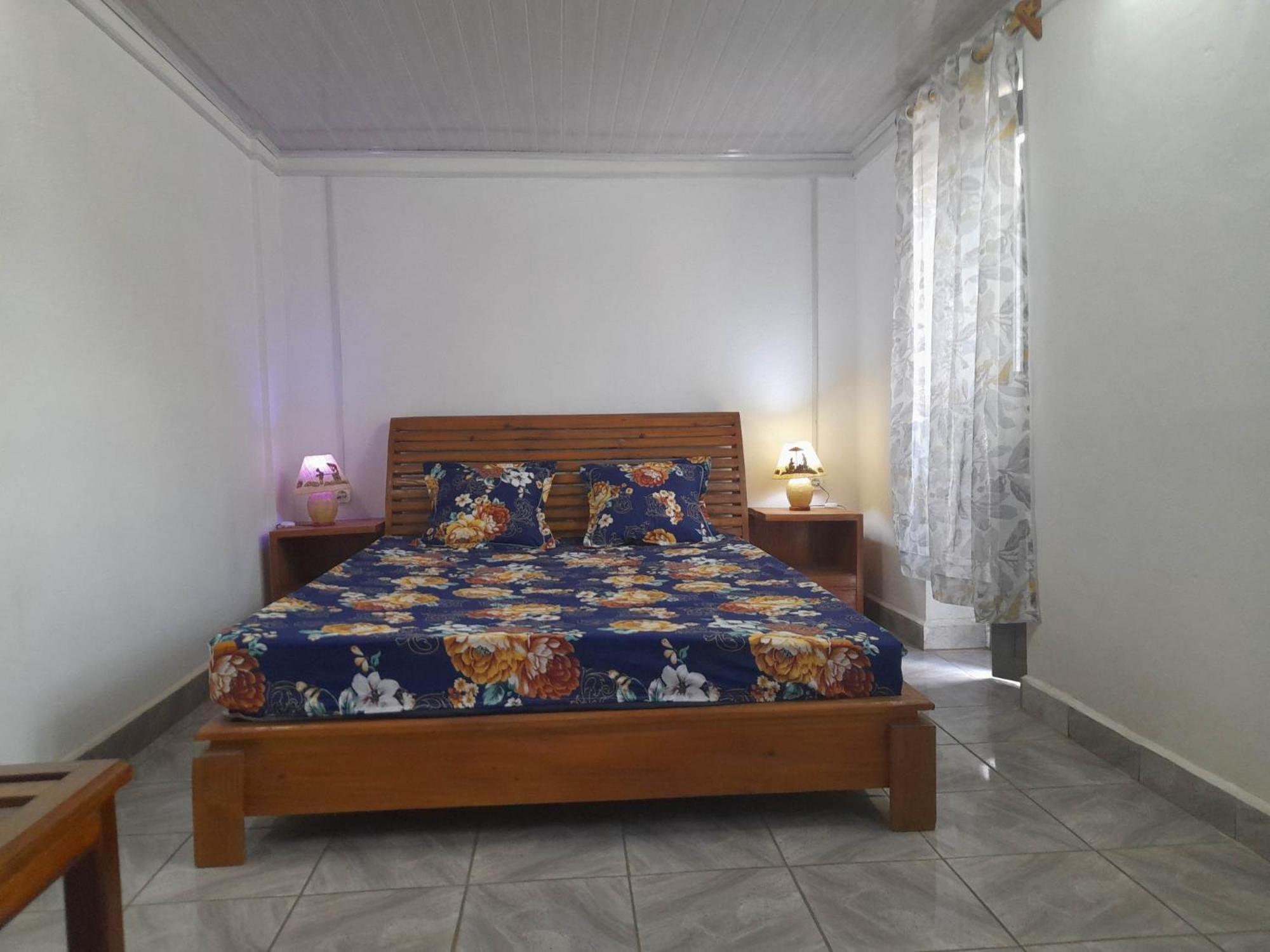 Chez Joel Bed & Breakfast Antsirabe Exterior photo